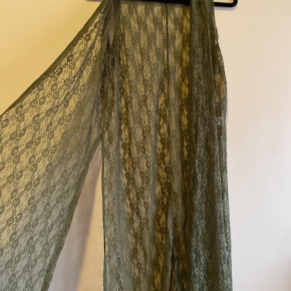 LulaRoe lace joy vest size S green - Picture 5 of 11